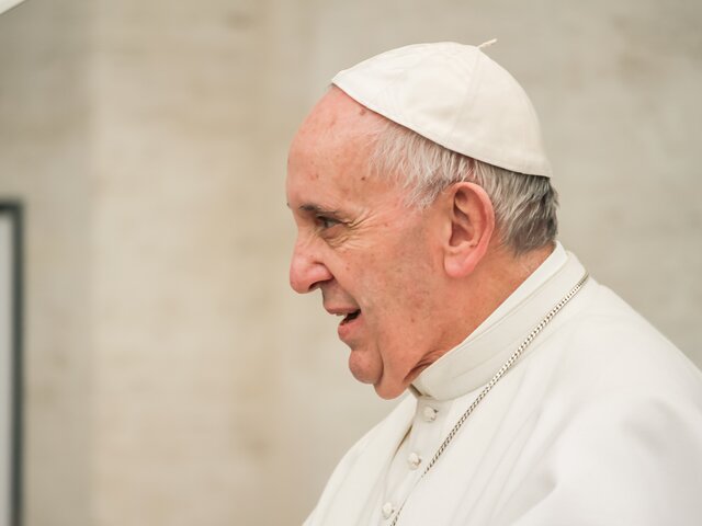 Папа Римский выразил обеспокоенность происходящим в Афганистане