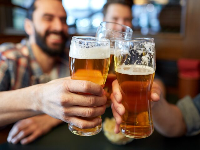 Британские кардиологи обнаружили связь между молодежным пьянством и старением сосудов