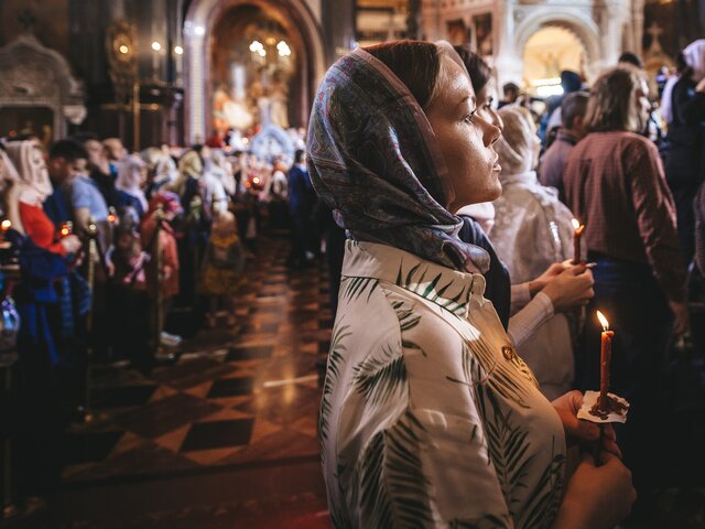 В РПЦ рекомендовали искать будущих мужей среди прихожан храмов