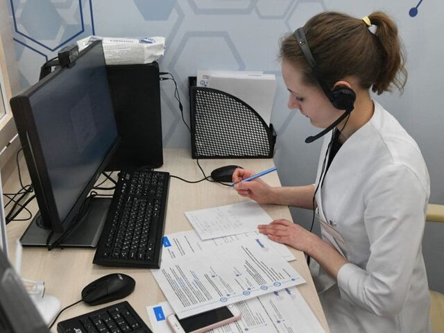 Более 1,3 млн онлайн-консультаций по COVID-19 провели в телемедицинском центре – Собянин