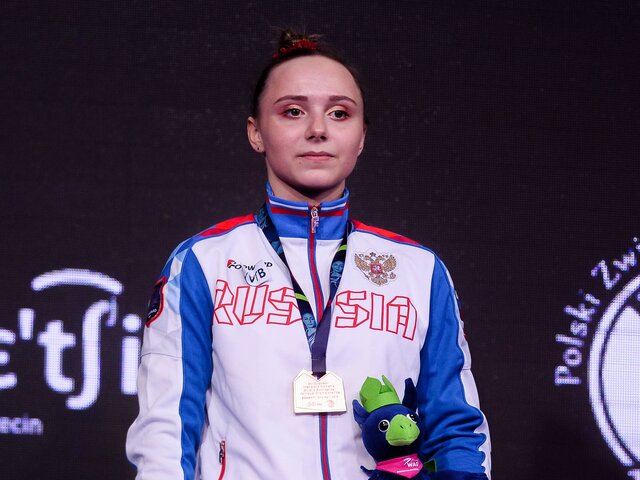 Российская гимнастка Ильянкова завоевала серебро Олимпиады в упражнениях на брусьях