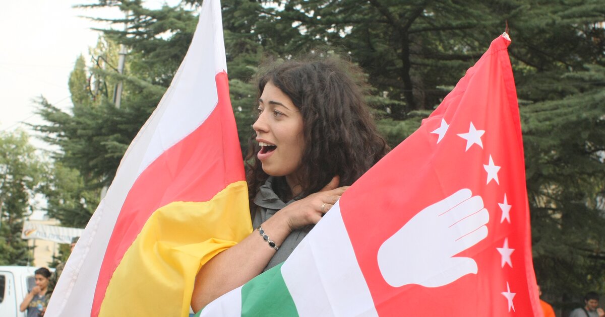 Осетия признала независимость. Независимость Абхазии и Южной Осетии. Признание независимости Абхазии и Южной Осетии. Россия признала независимость Абхазии и Южной Осетии в. Абхазия и Южная Осетия это Россия.
