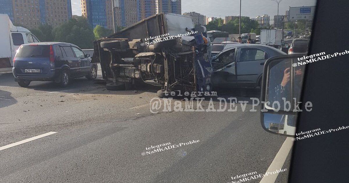 Мотомосква дтп. Авария на шоссе Энтузиастов. ДТП В Москве сегодня на МКАД. На МКАД разбилась машина.