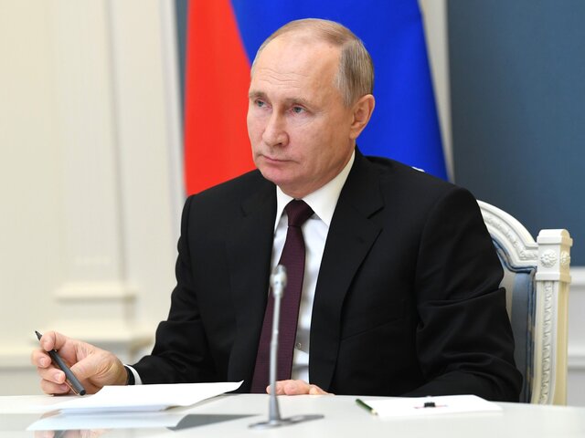 Путин призвал россиян вакцинироваться от коронавируса