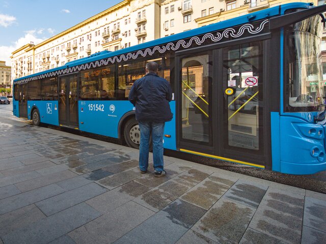 Маршруты автобусов №286 и 603 изменены из-за подтопления Малахитовой улицы