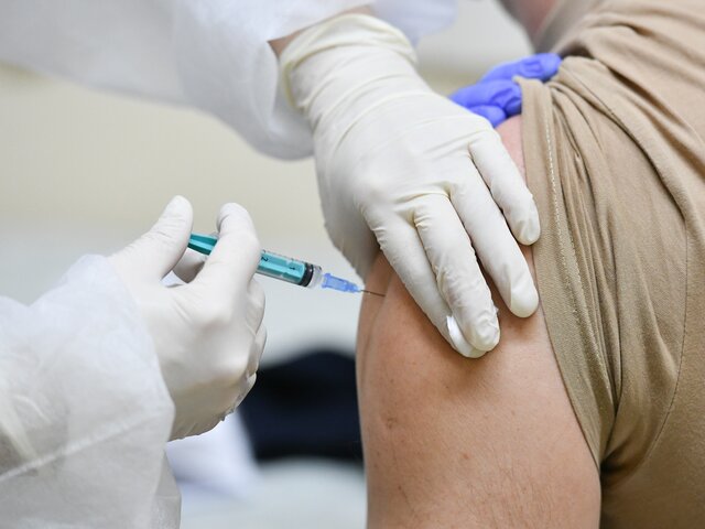 Совфед одобрил закон о бесплатной вакцинации в частных клиниках