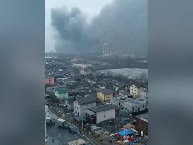 Площадь пожара на складе в Люберцах увеличилась до 5 тыс 