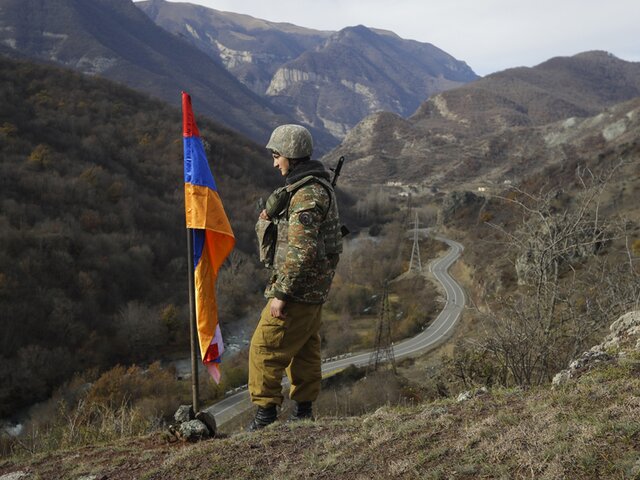 Главы МИД Армении и РФ обсудили ситуацию на армяно-азербайджанской границе