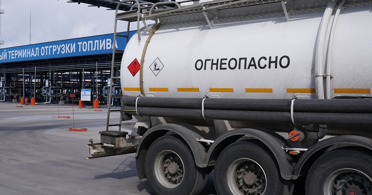 Запрет на экспорт бензина 2024. Экспорт бензина. Экспорт топлива. Финляндия Мотонет моторное масло запрет на вывоз.