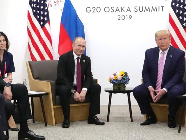 Песков высказался о красивой переводчице Путина на встрече с Трампом