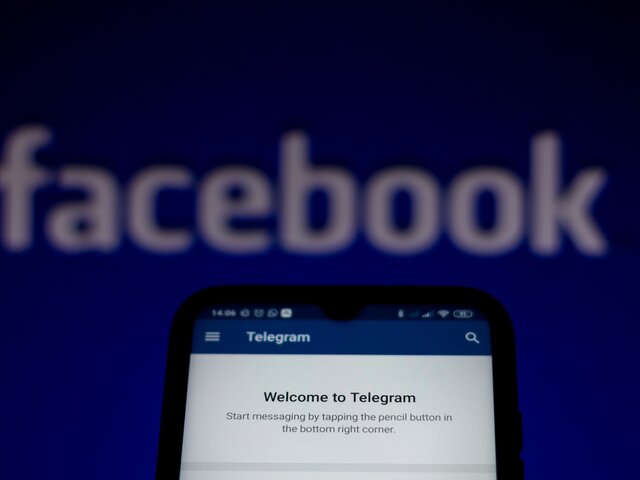 Суд в Москве отказал Facebook в отсрочке оплаты штрафа в 17 млн рублей