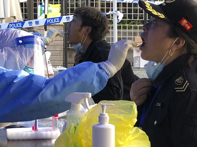 Иммунолог допустил появление в Китае нового штамма коронавируса