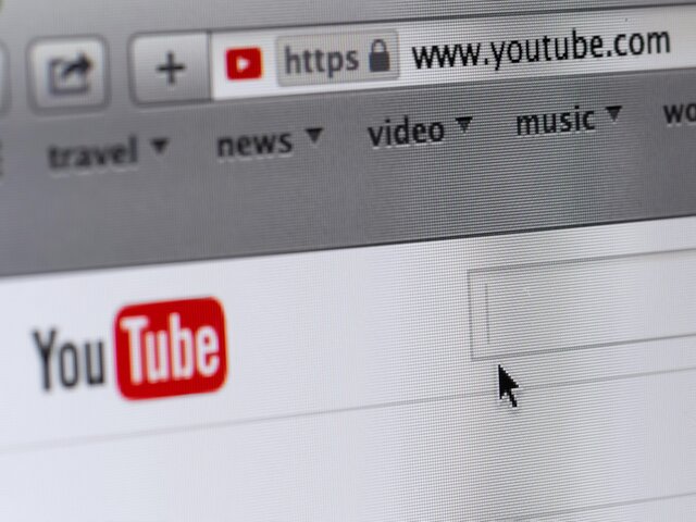 Роскомнадзор потребовал от YouTube восстановить доступ к видеозаписи Минобороны РФ
