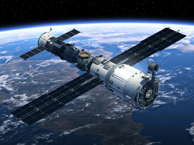 До конца марта москвичи смогут увидеть в небе Международную космическую станцию