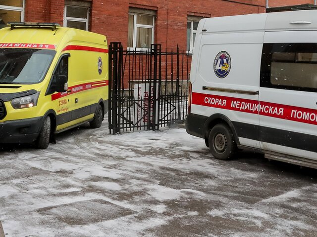 Главврач медцентра в Петербурге рассказал о гибели пациентов после обследования желудка