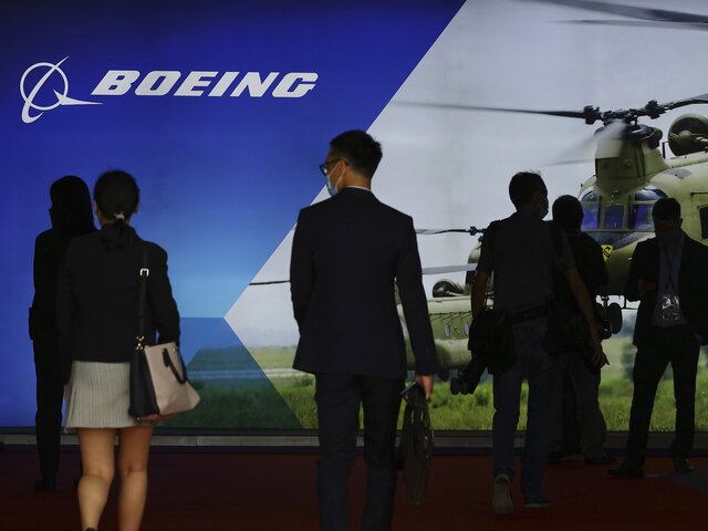 Boeing приостановил работу учебного центра в 