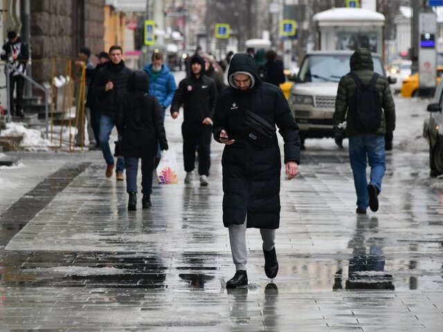 В Москве продлили желтый уровень погодной опасности из-за ветра 