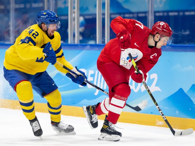 Сборные ОКР и Швеции вничью отыграли основное время в полуфинале олимпийского турнира