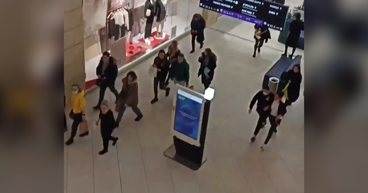 Теракт в москве 22 03 24. Террористы в торговом центре.