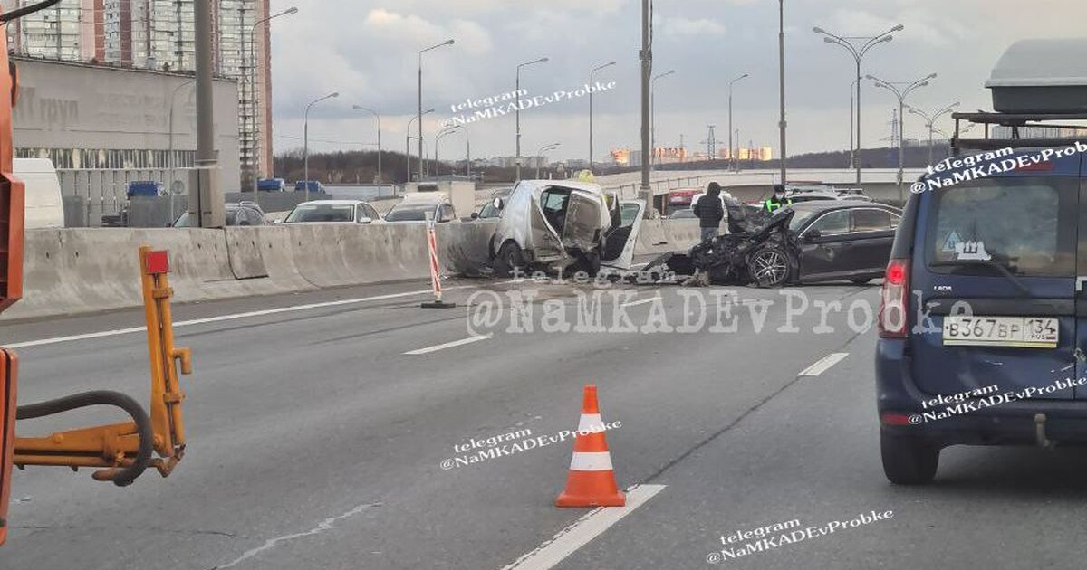 11 июня 21. Авария 74 км МКАД 06.112021. Авария на МКАДЕ В районе Калужского шоссе.