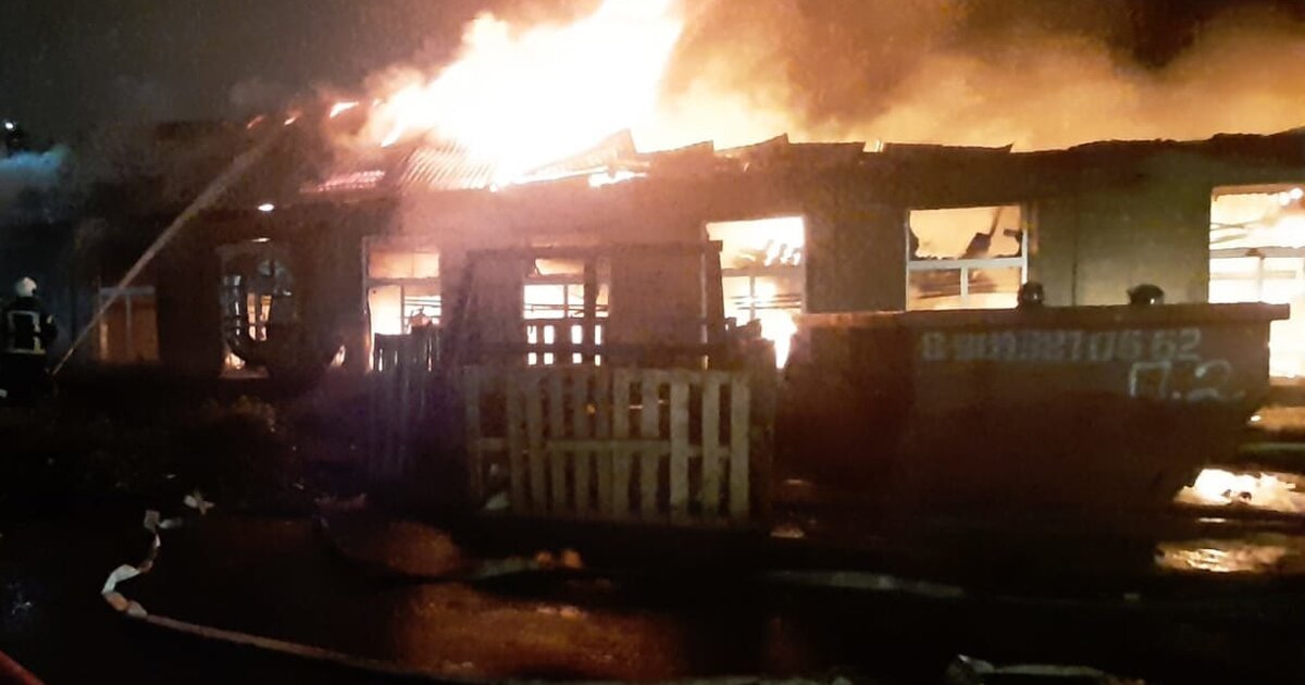 Описание вышло покурить и не вернулось.