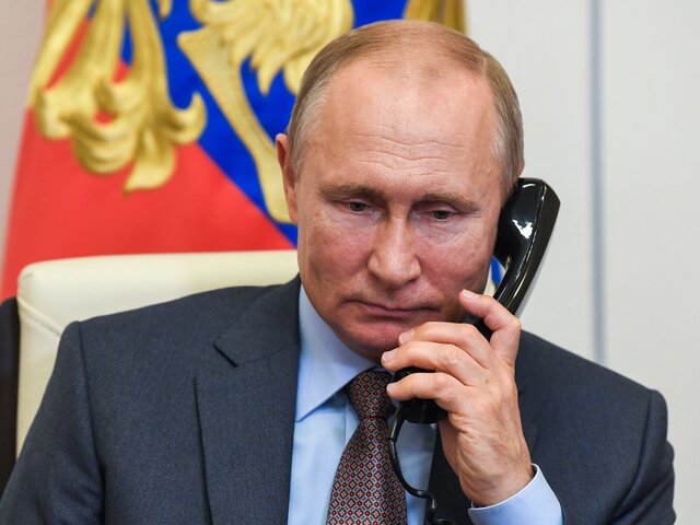 Путин обсудил с Макроном ситуацию на границе Польши и Белоруссии