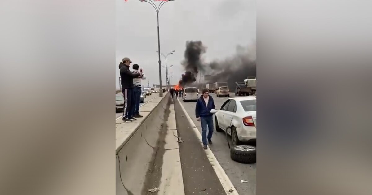 Уходивший от полицейской погони на мкад водитель bmw получил ранение