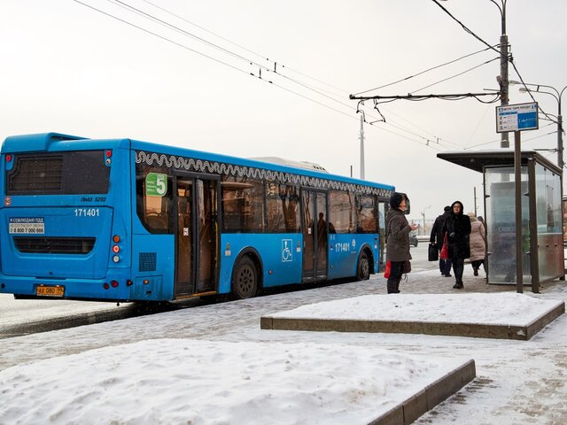 В разных районах столицы с 27 ноября начнут работать новые автобусные остановки