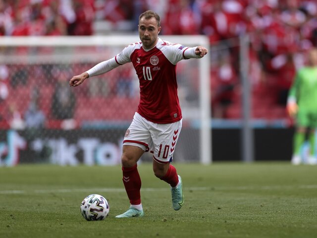 Полузащитник сборной Дании по футболу Эриксен вернулся к тренировкам