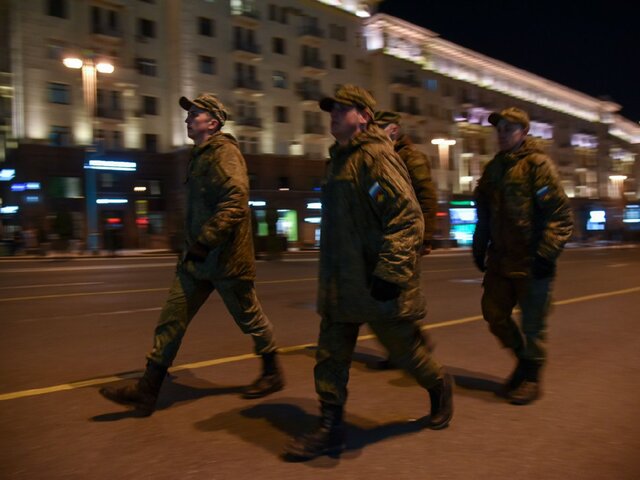 Движение в центре Москвы перекроют 28 апреля и 4 мая из-за подготовки к параду Победы