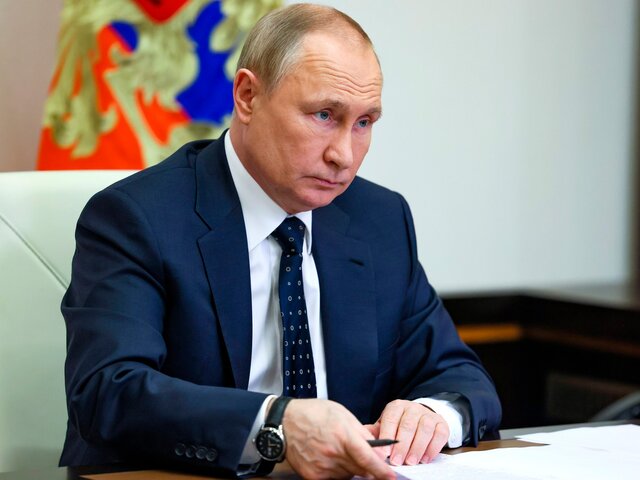 Россия готова отдать 300 тыс тонн удобрений развивающимся странам – Путин