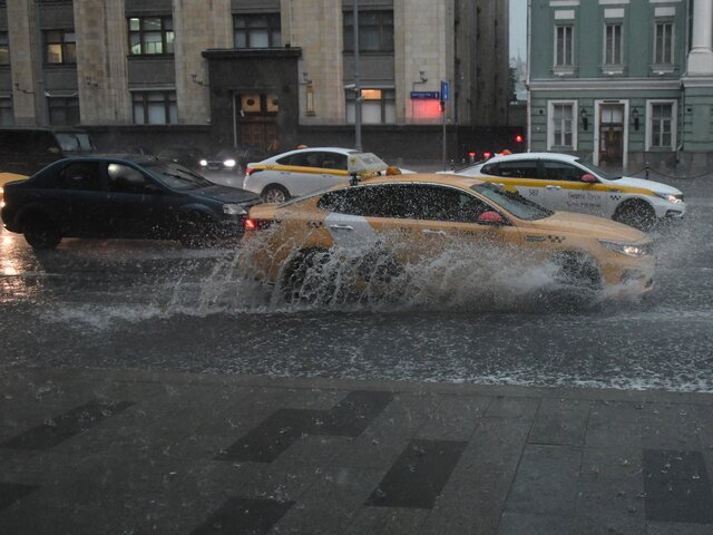 Суббота может стать самым дождливым днем с 1948 года в Москве