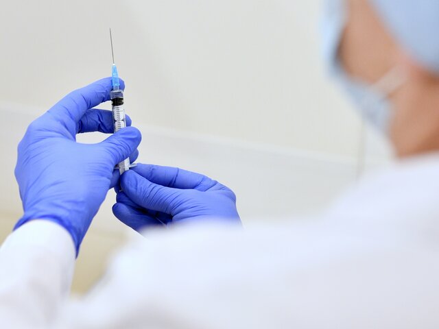 ФМБА планирует зарегистрировать российскую вакцину от гемофильной инфекции в 2023 году