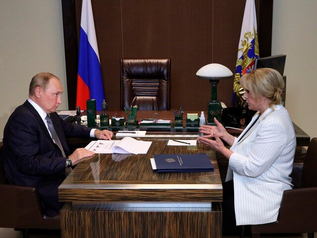 Путин встретился с главой ЦИК РФ Памфиловой