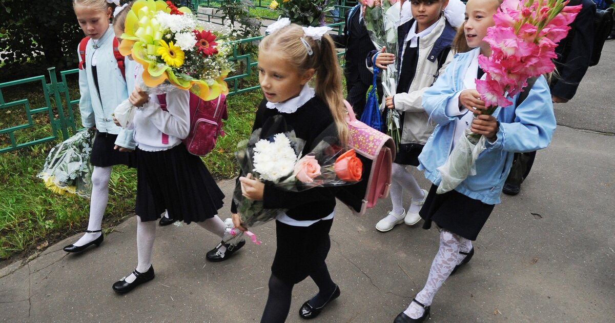 Ученица пришла в школу