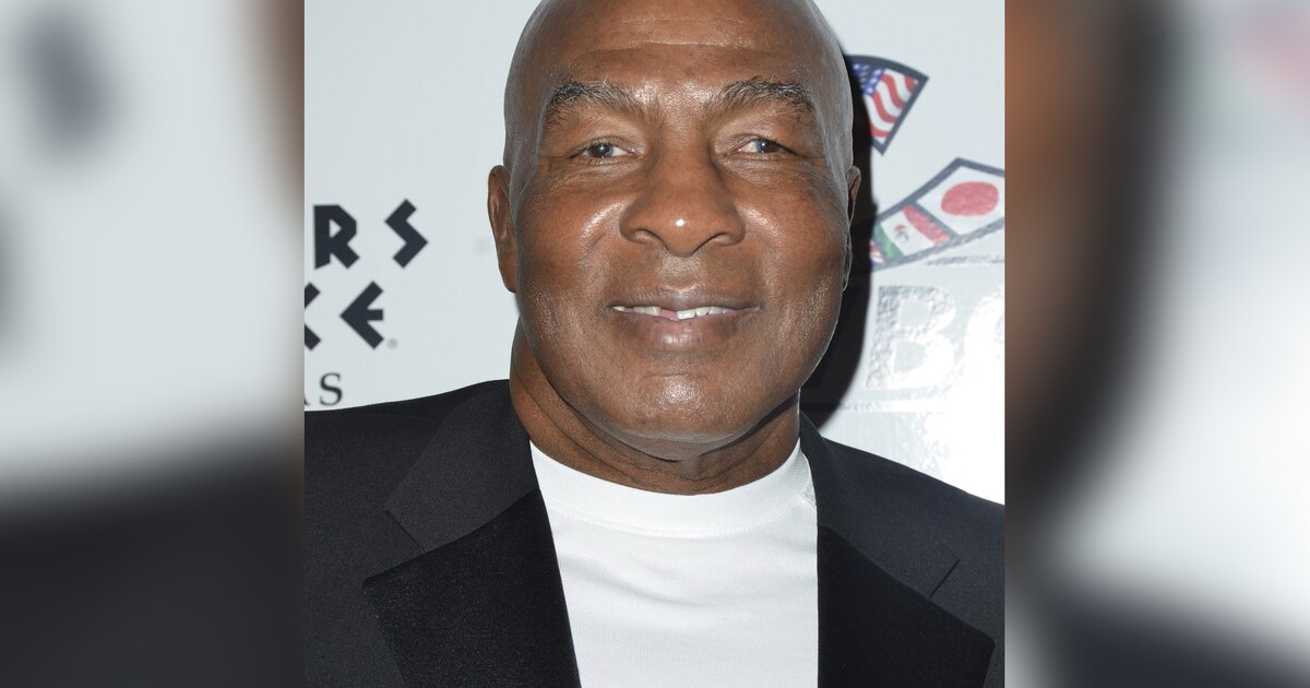 Эрни шейверс в молодости. Эрни шейверс боксер. Эрни шейверс боксер. Эрни шейверс боксер сила удара. Эрни шейверс в молодости.