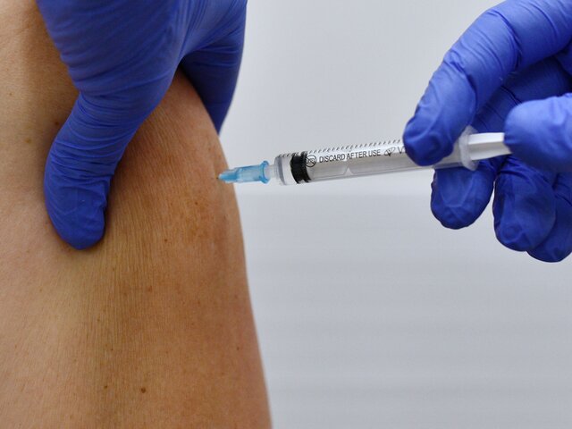 Власти Москвы опровергли информацию о дефиците вакцин против ветряной оспы