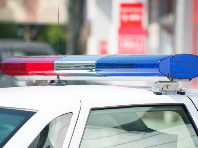В Самаре полиция ищет водителя легковушки, сбившего трех пешеходов