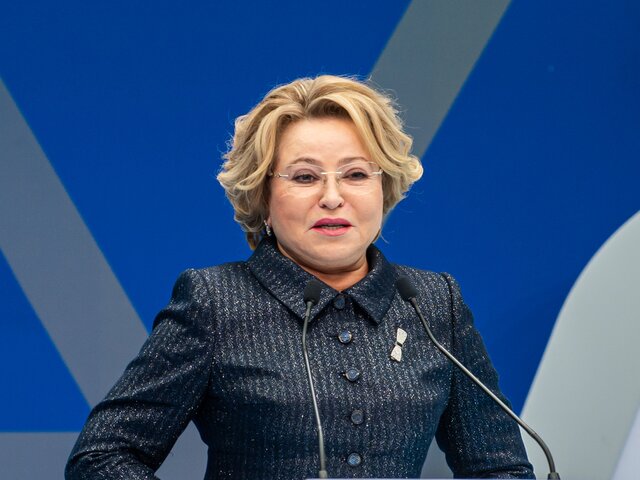 Матвиенко призвала бизнес занять освободившуюся экономическую нишу