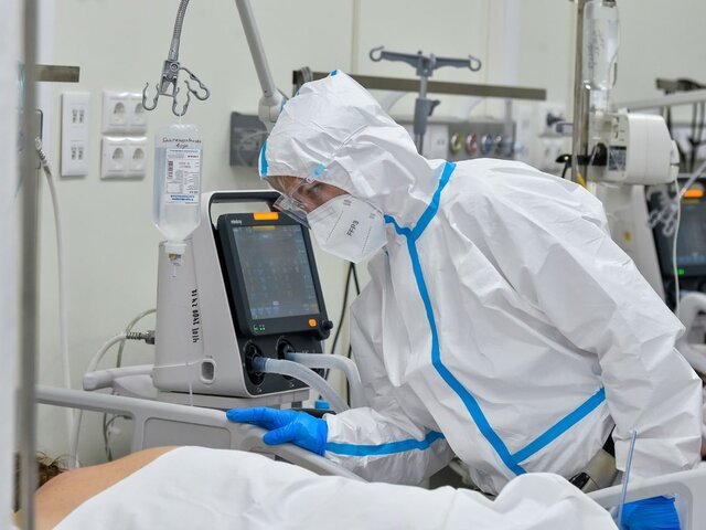 В Москве за сутки госпитализировали 165 человек с коронавирусом