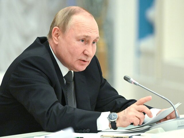 Путин поручил обеспечить проведение коммерчески привлекательных спортивных турниров