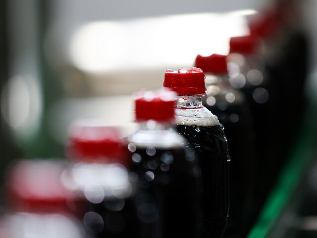 Coca-Cola и Fanta заменят в России напитками Funky Monkey – СМИ