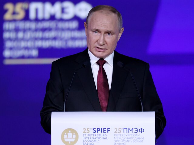 Путин прокомментировал провал санкций против РФ словами Марка Твена