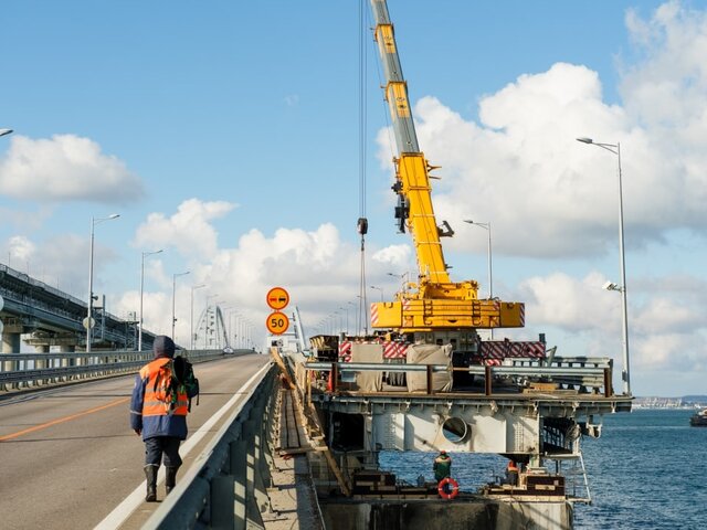 Открыть движение по обеим полосам Крымского моста планируется 20 декабря – Хуснуллин