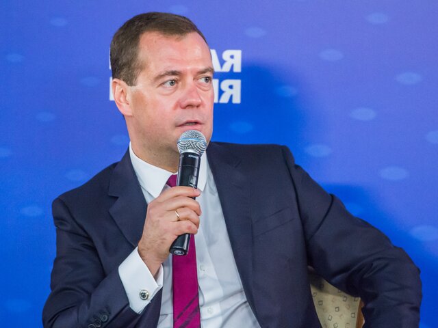 ООН стоило бы принять резолюцию о возмещении ущерба пострадавшим от США странам – Медведев