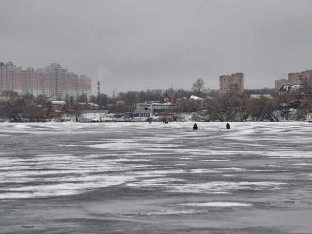 Утонули подмосковье. Лед на Москве реке. Речка Купавинка. Лед на речке. Старая Купавна.