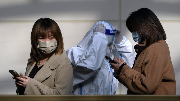 В Китае может умереть миллион человек от коронавируса в ближайшие месяцы –  аналитики – Москва 24, 07.12.2022
