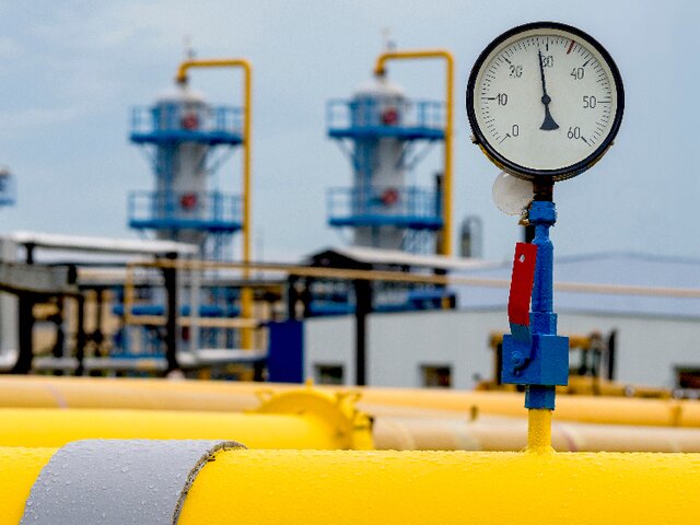 ФТС сообщила о трудностях с экспортом нефти и газа из РФ