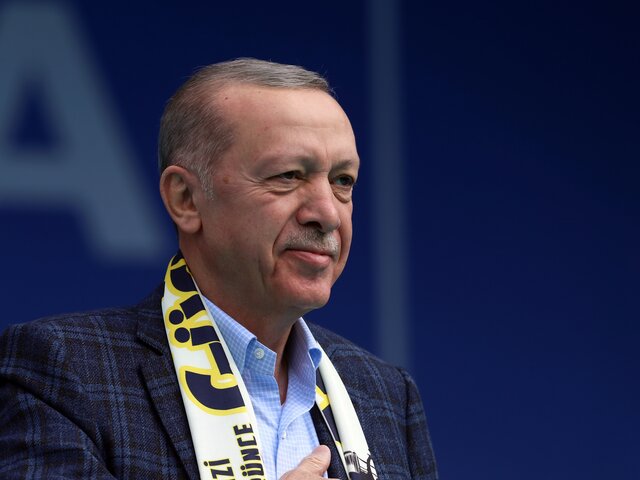 Эрдоган заявил, что не позволит нападок турецкой оппозиции на Россию и Путина