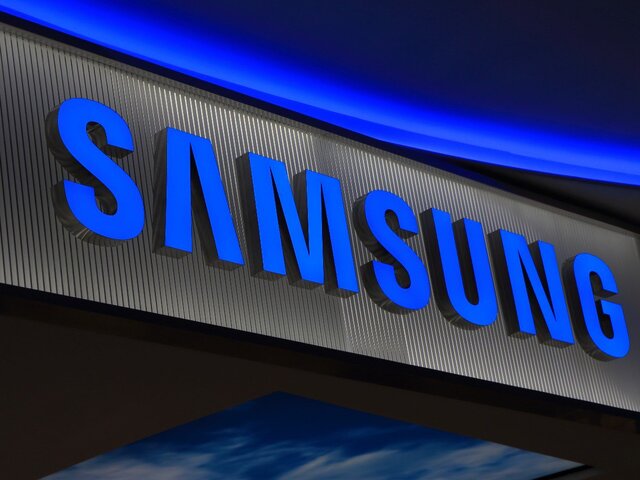 В Минцифры РФ заявили об обсуждении запрета на параллельный импорт смартфонов Samsung и LG